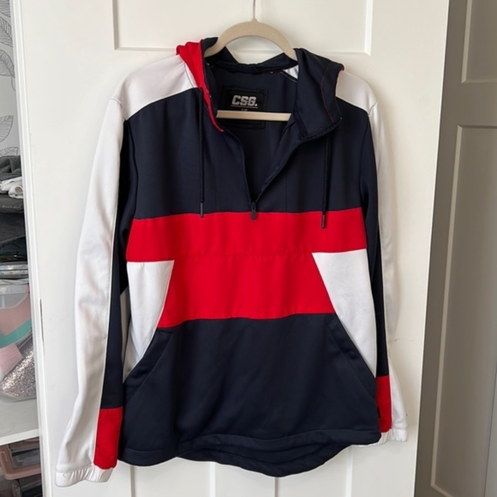 Men’s red white and blue light pullover jacket